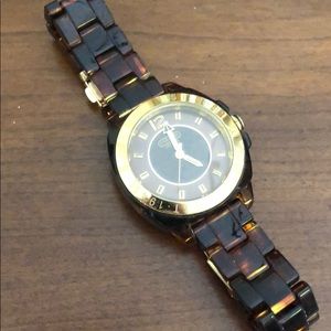 Coach Tortoise Link Watch
